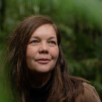 Robyn James Email & Phone Number