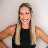 Stila Cosmetics Employee Nicole Marr's profile photo