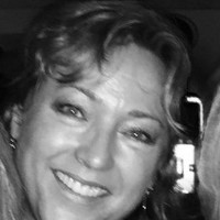 Julie Tomlin