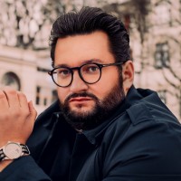 Paul-Philipp Neumann Email