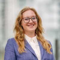 Threading Change Employee Sara McQuaid's profile photo