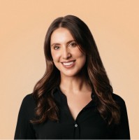 BerlinRosen Employee Nichola Page's profile photo