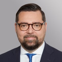 Luther Rechtsanwaltsgesellschaft mbH Employee Philipp Glock's profile photo