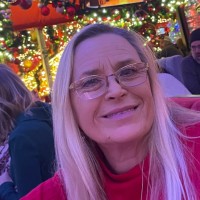 Coco5 Hydration Employee Bobbie Whigam's profile photo