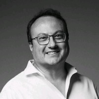 Tam Bayes Email & Phone Number