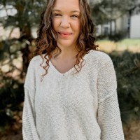 Lindsee Arocha Email & Phone Number