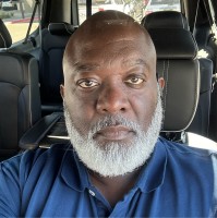 LivaNova Employee Willie Earl's profile photo