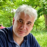 Stephane Paradis Email