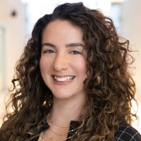 Claudia Fernandez Email & Phone Number