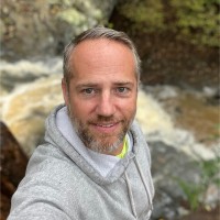Daniel Lindsey Email & Phone Number