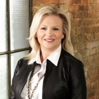 AgencyBloc Employee Robyne Gaudreau's profile photo