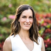 Alicia Williams Email & Phone Number