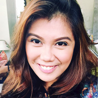 Merck Group Employee Roxanne S.'s profile photo