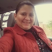 Bread & Chocolate Employee Tania Aquino's profile photo