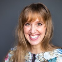 Leonora Ballantyne Email