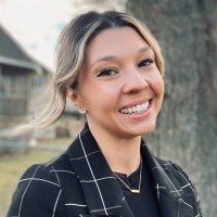 Chloe Linsmeier Email