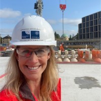 Oxford Women in Physics Employee Jennifer Makkreel's profile photo