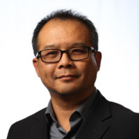 Que Liu Email & Phone Number