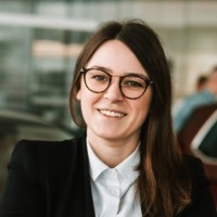 Anna Zych Email