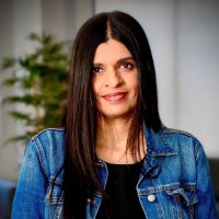 BayWa r.e. Solar Distribution / US Employee Devina Singh's profile photo