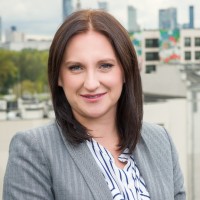 Karolina Krakowiak Email