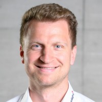 Wolfgang Scheerer Email