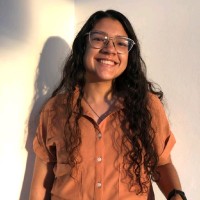 Giuliana Machuca Email