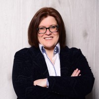 Iris Feldhausz-Kindtner Email