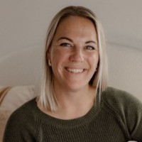 Radio New Zealand Employee Rhonwyn Newson's profile photo