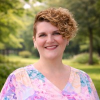 Paula Leister Email & Phone Number