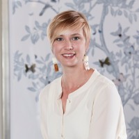 Laura Chapman Email & Phone Number