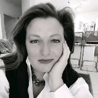 Suzanne Stein Email