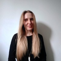Karina Pompa Email