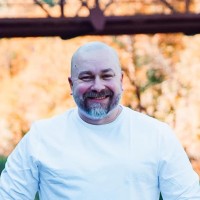 Van-Packer Employee Derik Faber's profile photo
