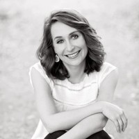 LEAGUE Real Estate Employee Laura Thomas's profile photo
