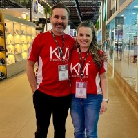 KM²  Representações Employee Daiana e Marcos Foscarini's profile photo
