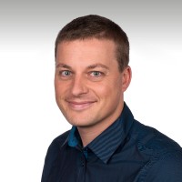 Sandro Thöni Email