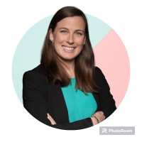 Caroline Moulins Email
