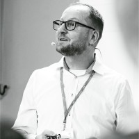 Simon Hammer Email