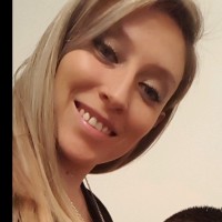 Andrea Viteri Chávez Email