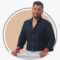 Şcoala de Valori Employee Mark Lukács's profile photo