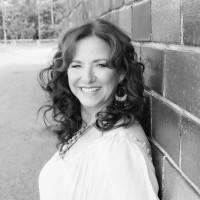Tracy Powers Email & Phone Number