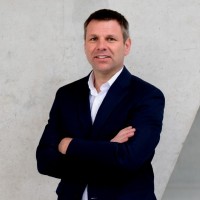 Rodrigo Ochoa Email