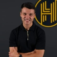 3 Heads Agency Employee Ross Testa's profile photo