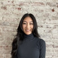 Gefen Gallery Employee Isabelle Nguyen's profile photo