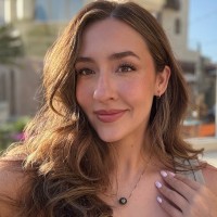 Olivia de la Cruz Email