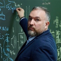 Multiverse Computing Employee Román Orús's profile photo