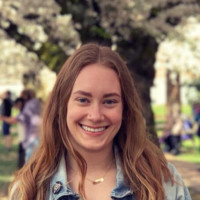 Redfin Employee Alison Bentley's profile photo