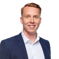 Garðar Benediktsson Email