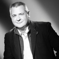 Eric Luneau Email
